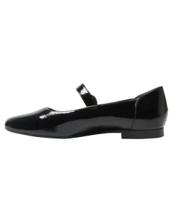 Wide Steps Colby Flat Leather Shoes in Black