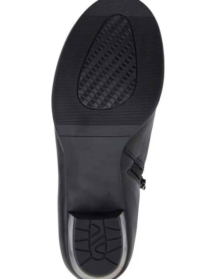 Wide Steps Damian Black Glove Shoes
