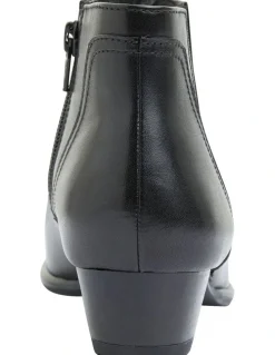 Wide Steps Delmar Black Glove Boots