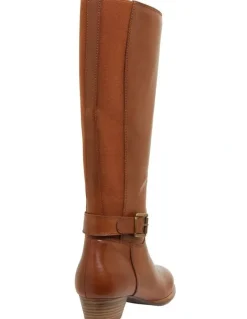 Wide Steps Diesel Boots in Mid Brown Glove