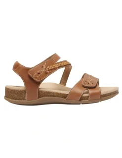 Wide Steps Fandango Leather Sandals in Tan