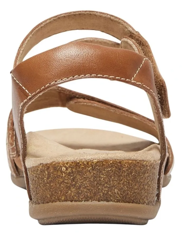 Wide Steps Fandango Leather Sandals in Tan