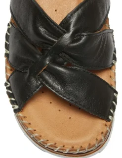 Wide Steps Hannah Sandals in Black Glove