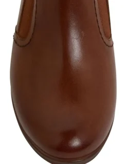 Wide Steps Harris Mid Brown Glove / Elastic Shoes
