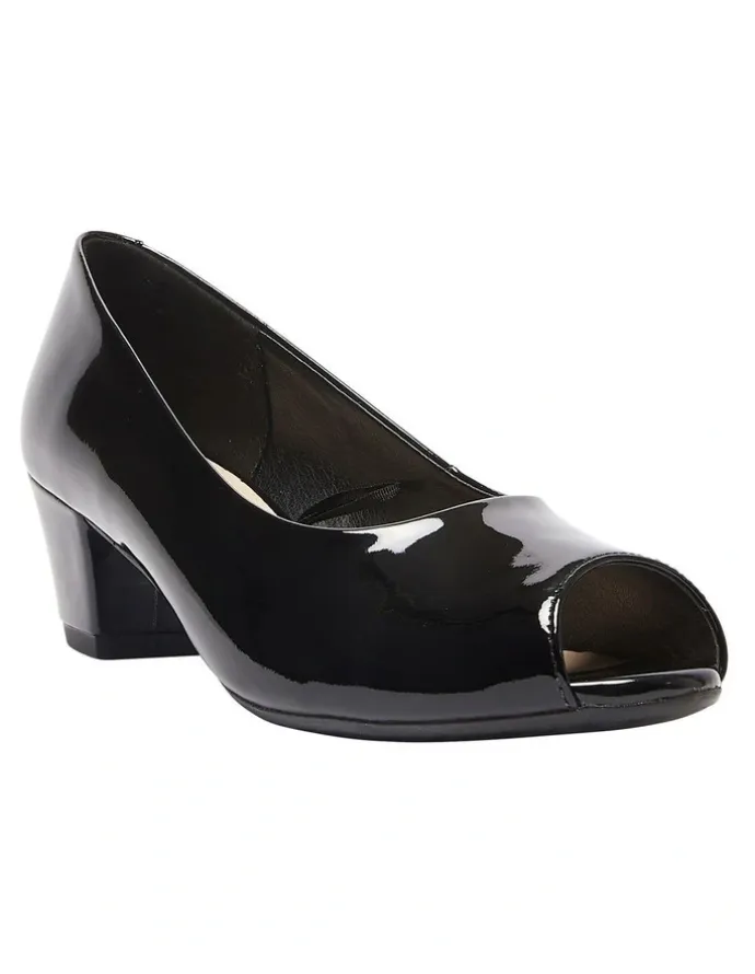 Wide Steps Hilary Heeled Shoes in Black Patent Leather