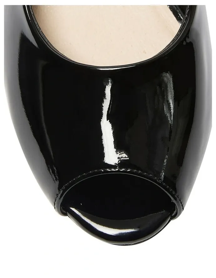 Wide Steps Hilary Heeled Shoes in Black Patent Leather