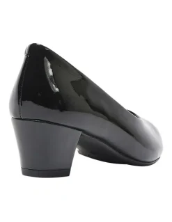 Wide Steps Hilary Heeled Shoes in Black Patent Leather