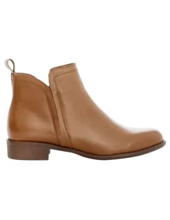 Wide Steps Lance Leather Boots in Mid Brown