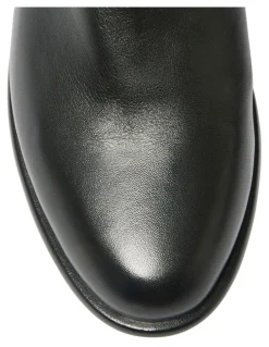 Wide Steps Langley Knee Boots in Black