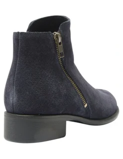 Wide Steps Lorenzo Boots in Navy Suede Leather