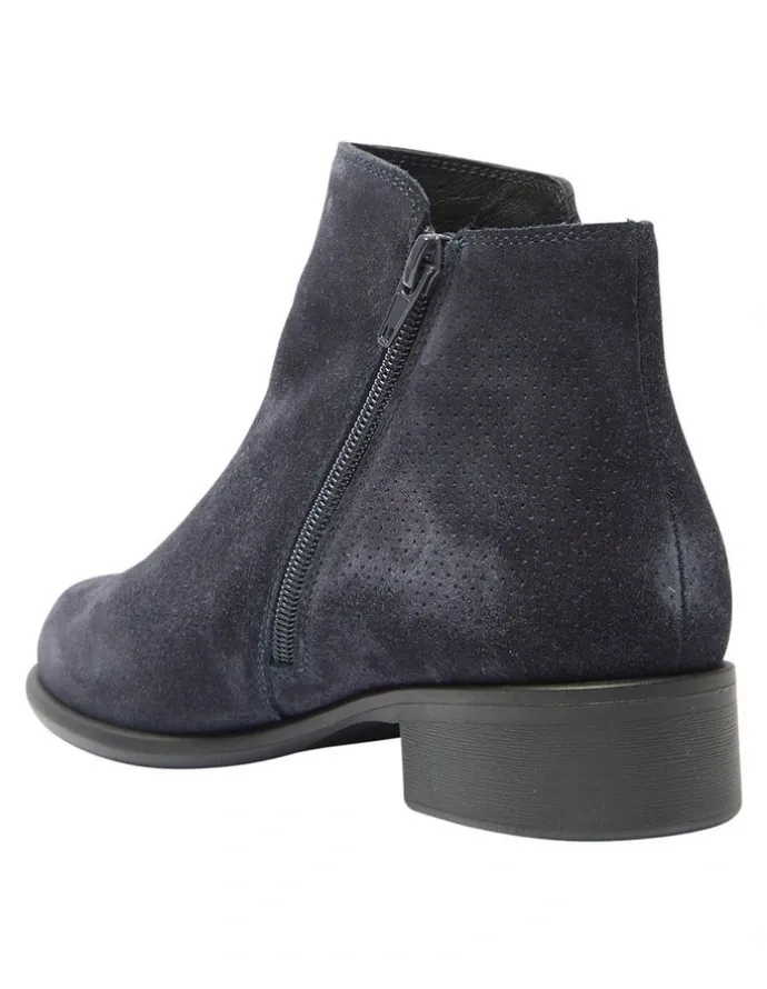 Wide Steps Lorenzo Boots in Navy Suede Leather