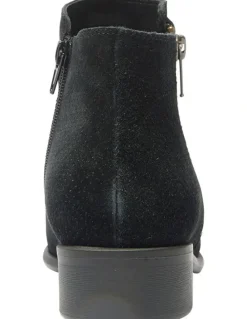 Wide Steps Lorenzo Boots in Black Suede