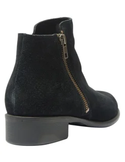 Wide Steps Lorenzo Boots in Black Suede
