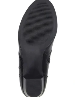 Wide Steps Mascot Black Glove Boot
