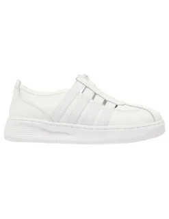 Wide Steps Newport Sneakers in White Leather