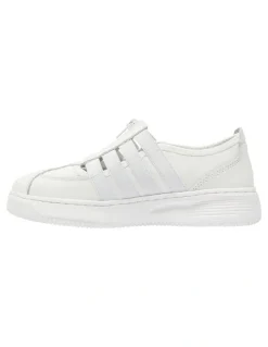 Wide Steps Newport Sneakers in White Leather