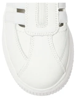 Wide Steps Newport Sneakers in White Leather