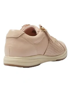 Wide Steps Normandy Sneakers in Blush Leather