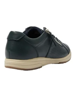 Wide Steps Normandy Sneakers in Navy Leather