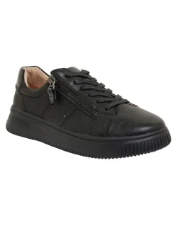 Wide Steps Novella Black/Black Patent Sneakers