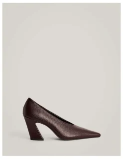 Witchery Avery Textured Heels in Fig