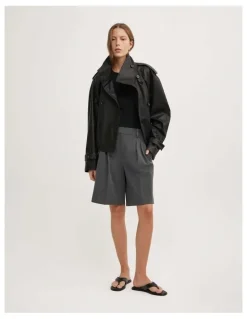 Witchery Bermuda Short in Charcoal
