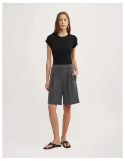 Witchery Bermuda Short in Charcoal