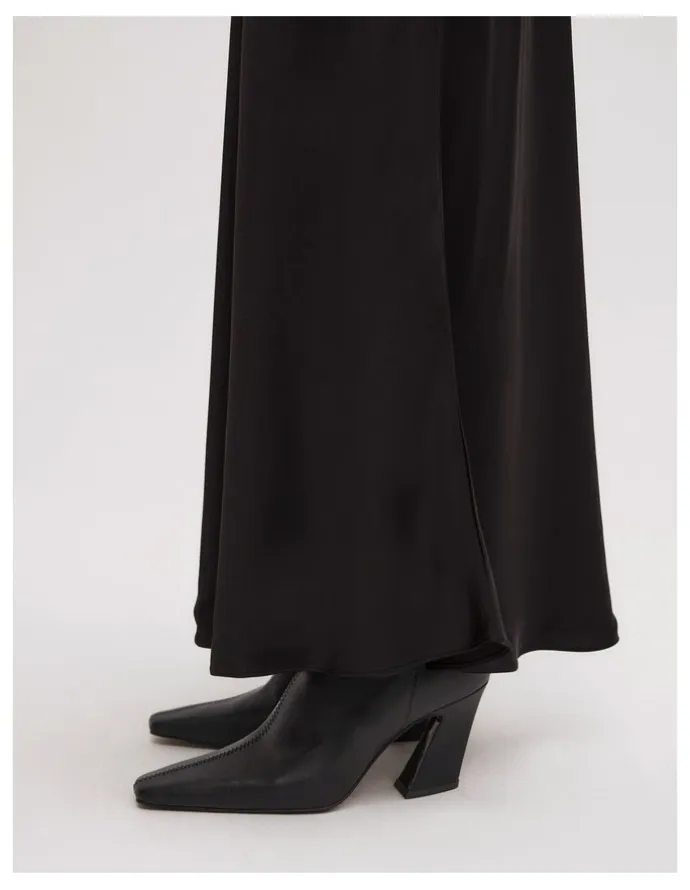Witchery Bias Slip Skirt in Black