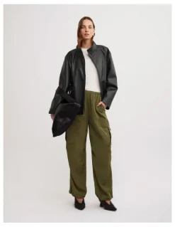 Witchery Cargo Pant in Khaki