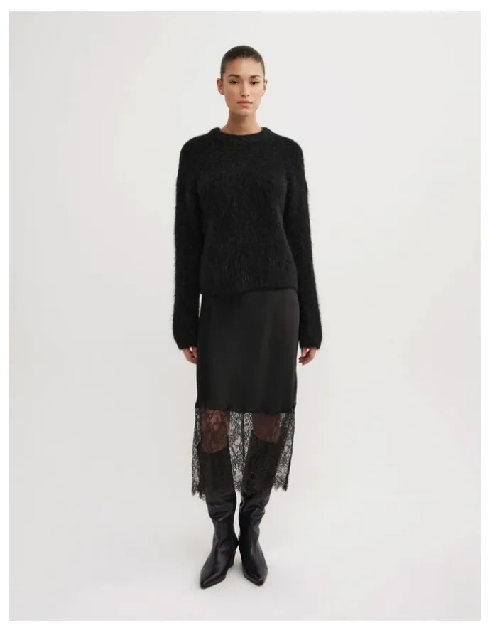 Witchery Fluffy Crew Neck Knit Jumper in Black