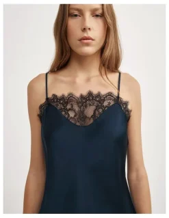 Witchery Lace High Hem Camisole in Navy