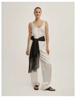 Witchery Lee Fringe Scarf in Black