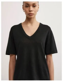 Witchery Linen V-neck Knit T-shirt in Black
