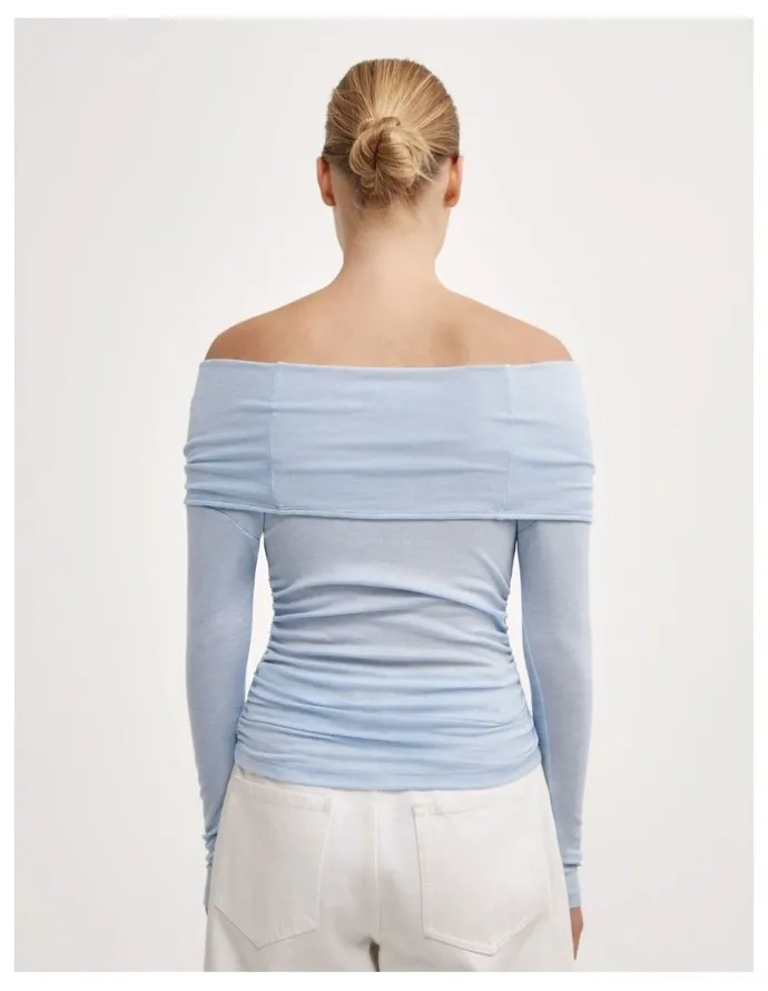 Witchery Off Shoulder Long-sleeve Top in Pale Blue