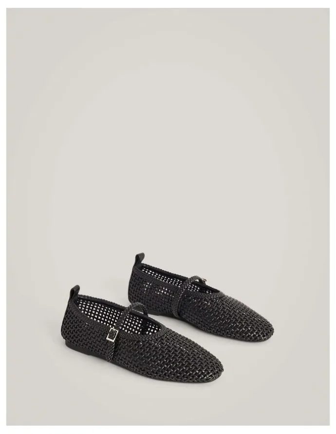 Witchery Rina Flats in Black