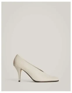 Witchery Sora Heels in Chalk