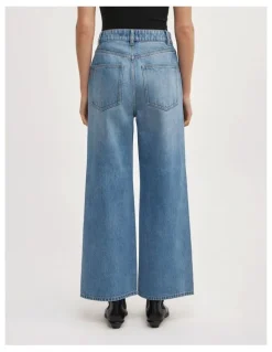 Witchery Wide Leg Crop Jeans in Vintage Sky Wash
