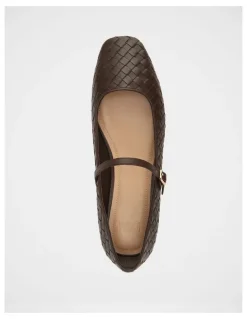 Wittner Annie Woven Leather Flat in Chocolate