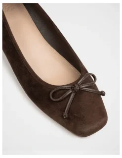 Wittner Armenia Suede Leather Ballet Flat in Chocolate
