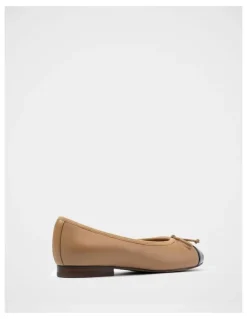 Wittner Avah Leather Flat Ballet in Dark Sand