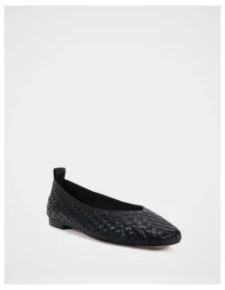 Wittner Berty Leather Ballet Flat in Black