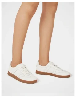 Wittner Boston Leather Sneaker in Off White