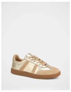 Wittner Boston Metallic Leather Sneaker in Gold