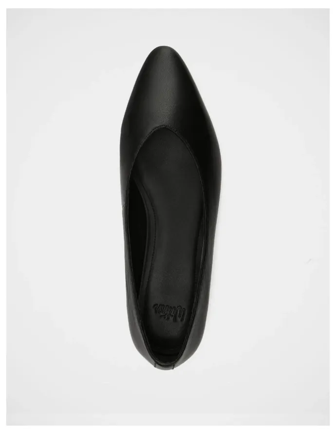 Wittner Calio Leather Ballet Flat in Black