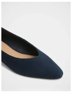 Wittner Calio Suede Leather Ballet Flat in Navy