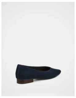 Wittner Calio Suede Leather Ballet Flat in Navy