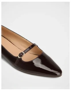 Wittner Carina Patent Leather Ballet Flat in Raisin