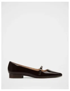 Wittner Carina Patent Leather Ballet Flat in Raisin