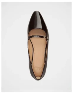 Wittner Carina Patent Leather Ballet Flat in Raisin