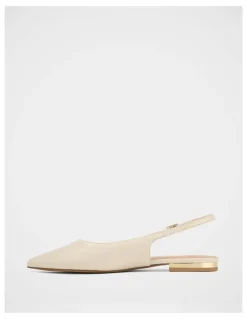 Wittner Mary Hi Shine Leather Slingback in Ivory